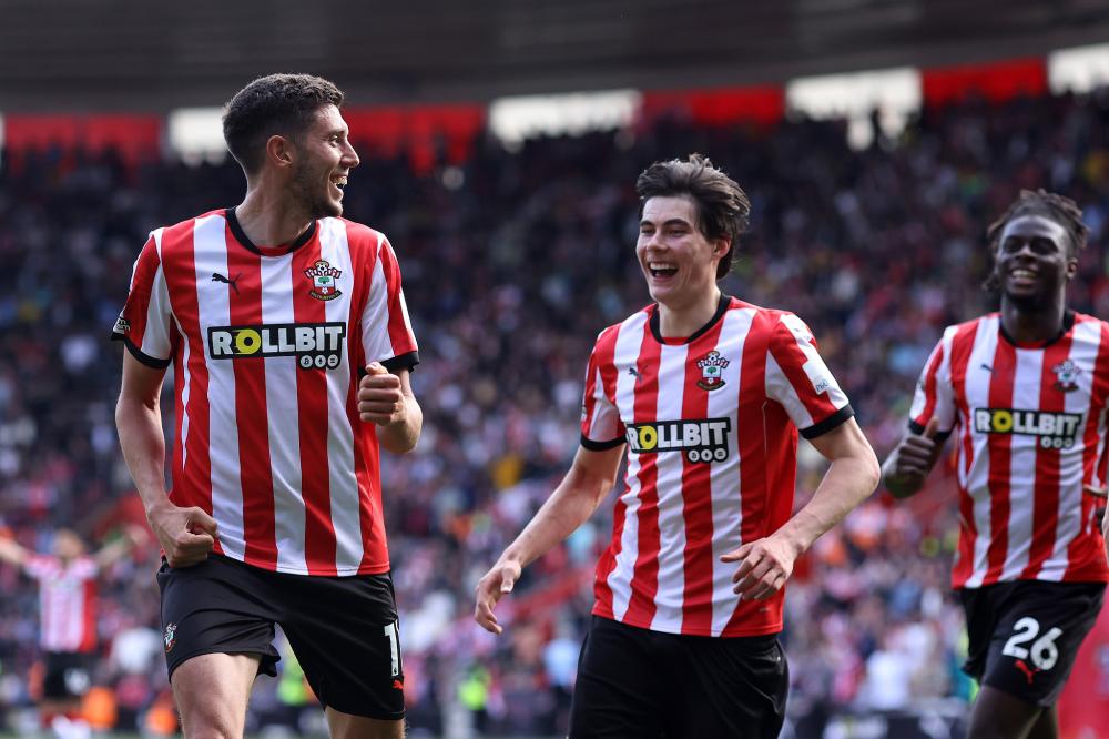 西蒙尼：我们一直在练定位球；现在不考虑前八只考虑奥维耶多